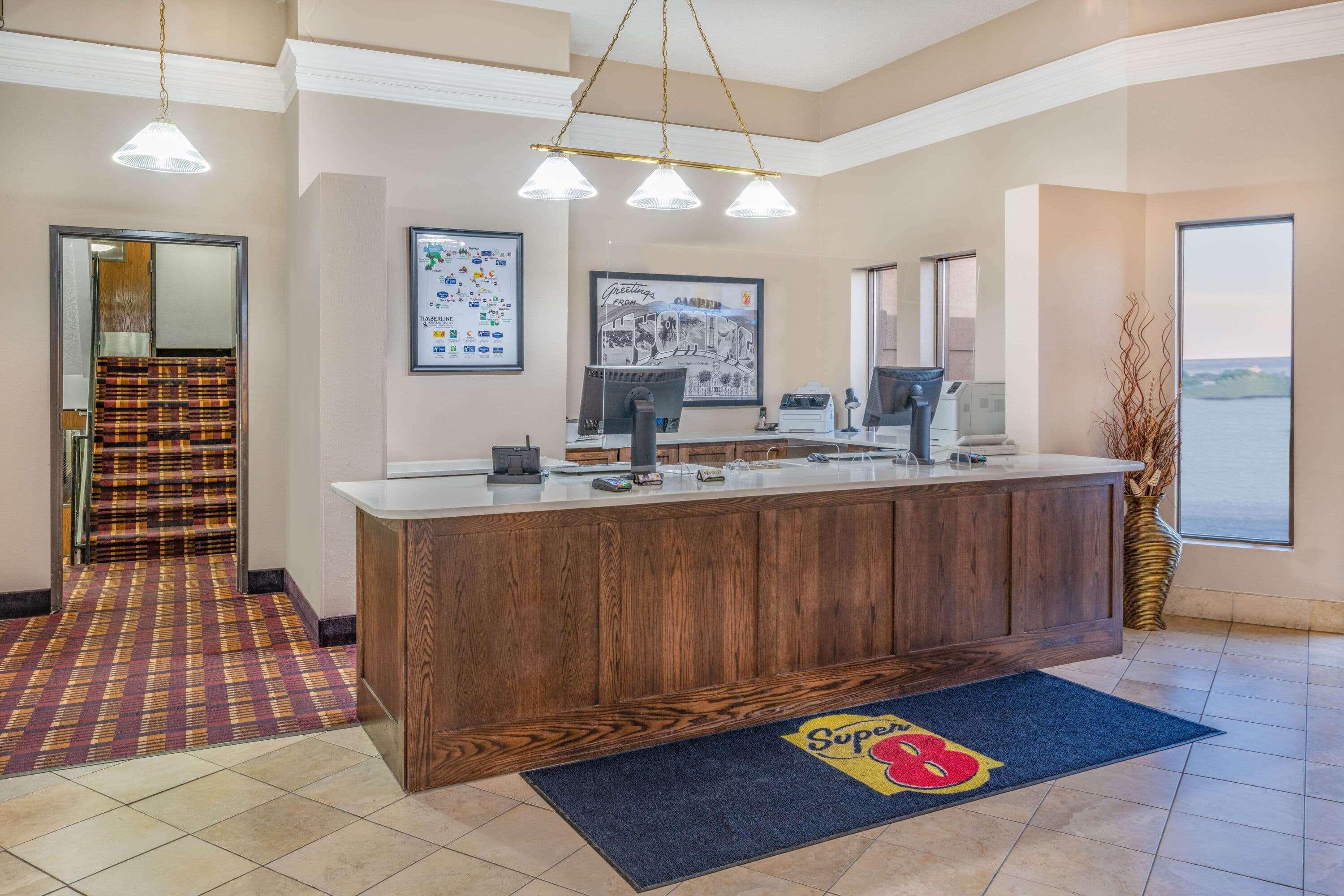 Super 8 By Wyndham Casper West By The River Exterior foto